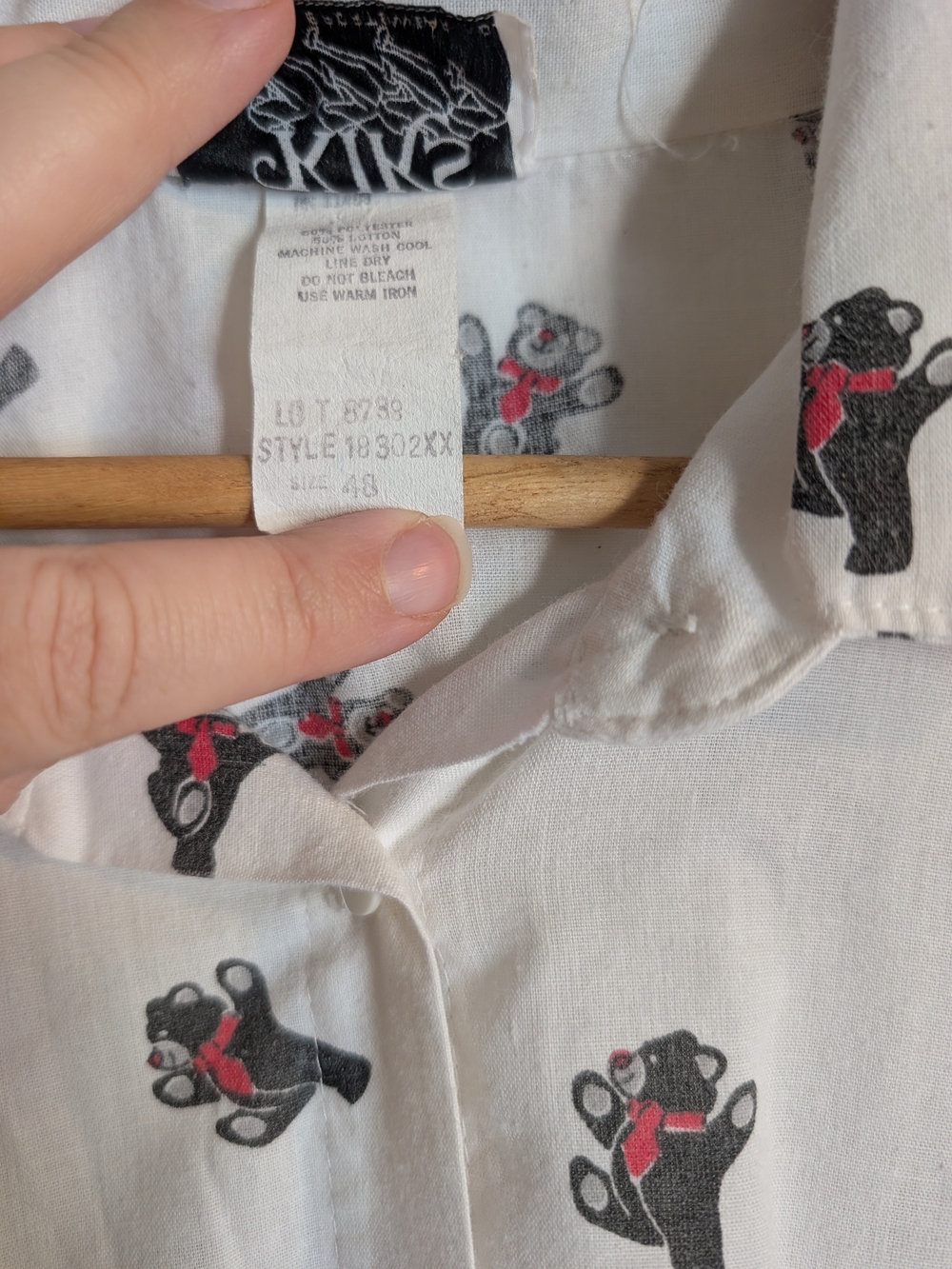 Casual White Bear-Print Button Down Shirt